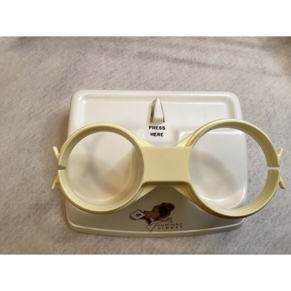 Tommee Tippee Baby Food Jar Holder With Suction Cup - Picture 3 of 6